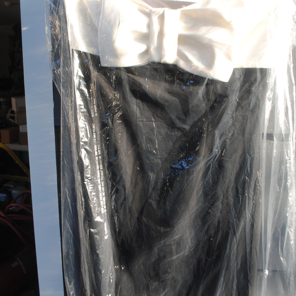 White(House) black (market) size 8 - Picture 2 of 6